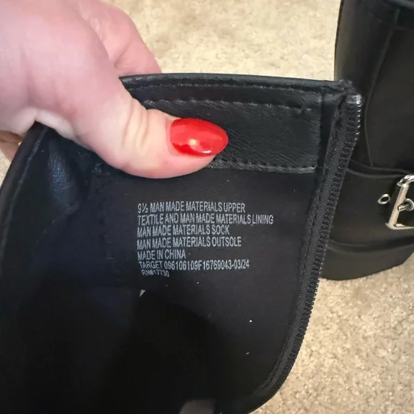 Universal Thread NWT Black Buckle Boot - Picture 8 of 8